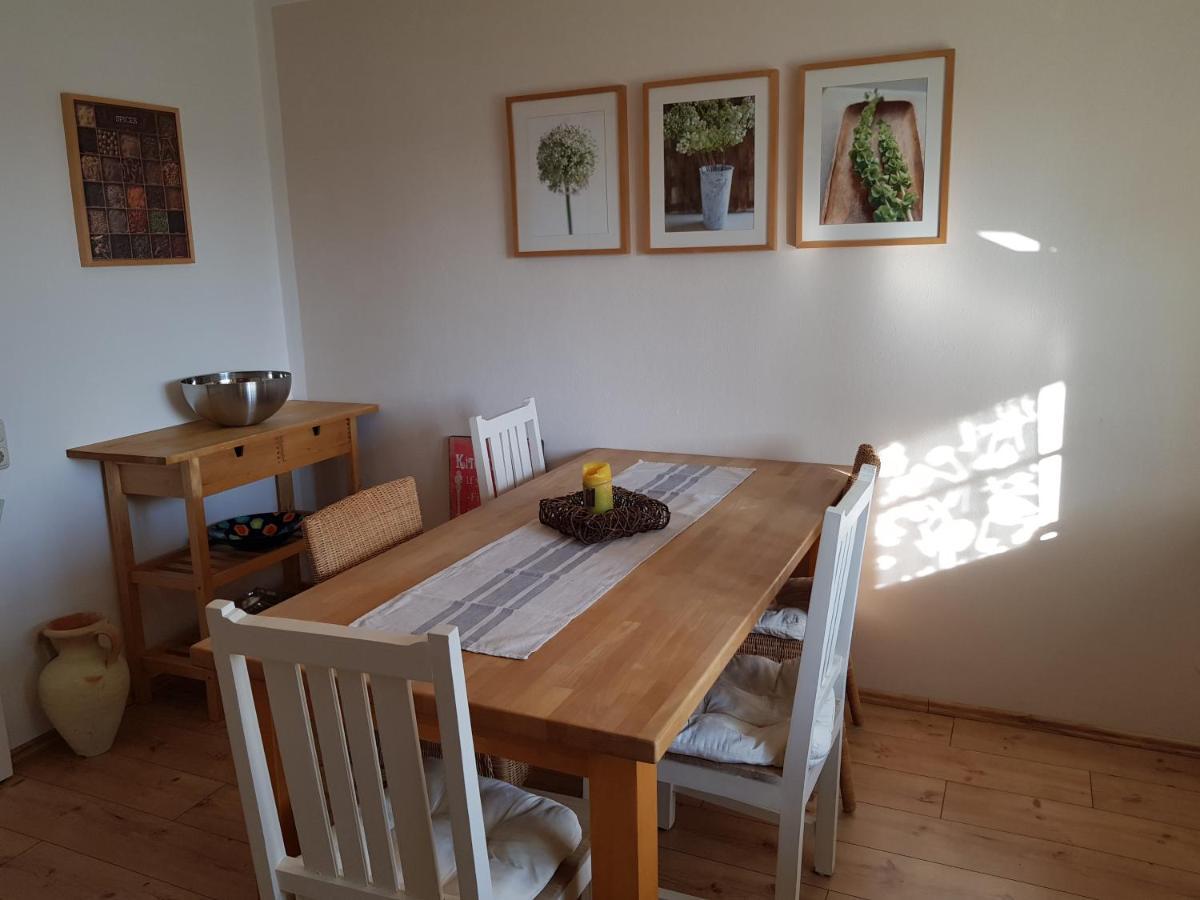 Neukirchen vorm Wald Stilvolles Apartment "Romantic" מראה חיצוני תמונה