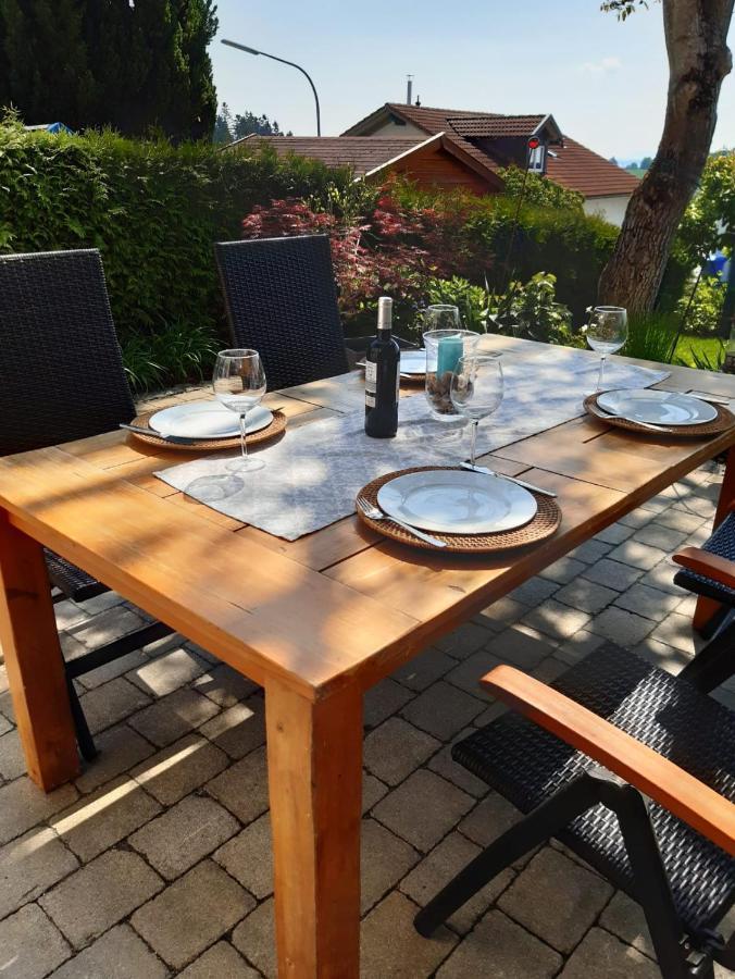 Neukirchen vorm Wald Stilvolles Apartment "Romantic" מראה חיצוני תמונה