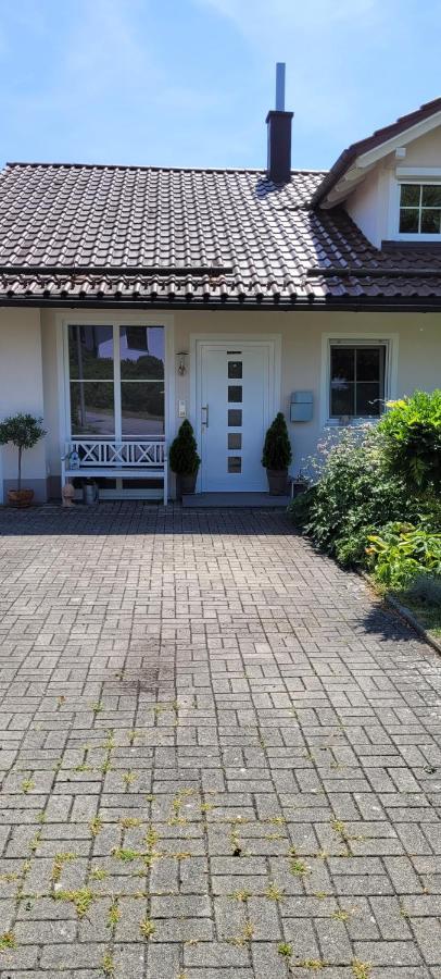 Neukirchen vorm Wald Stilvolles Apartment "Romantic" מראה חיצוני תמונה